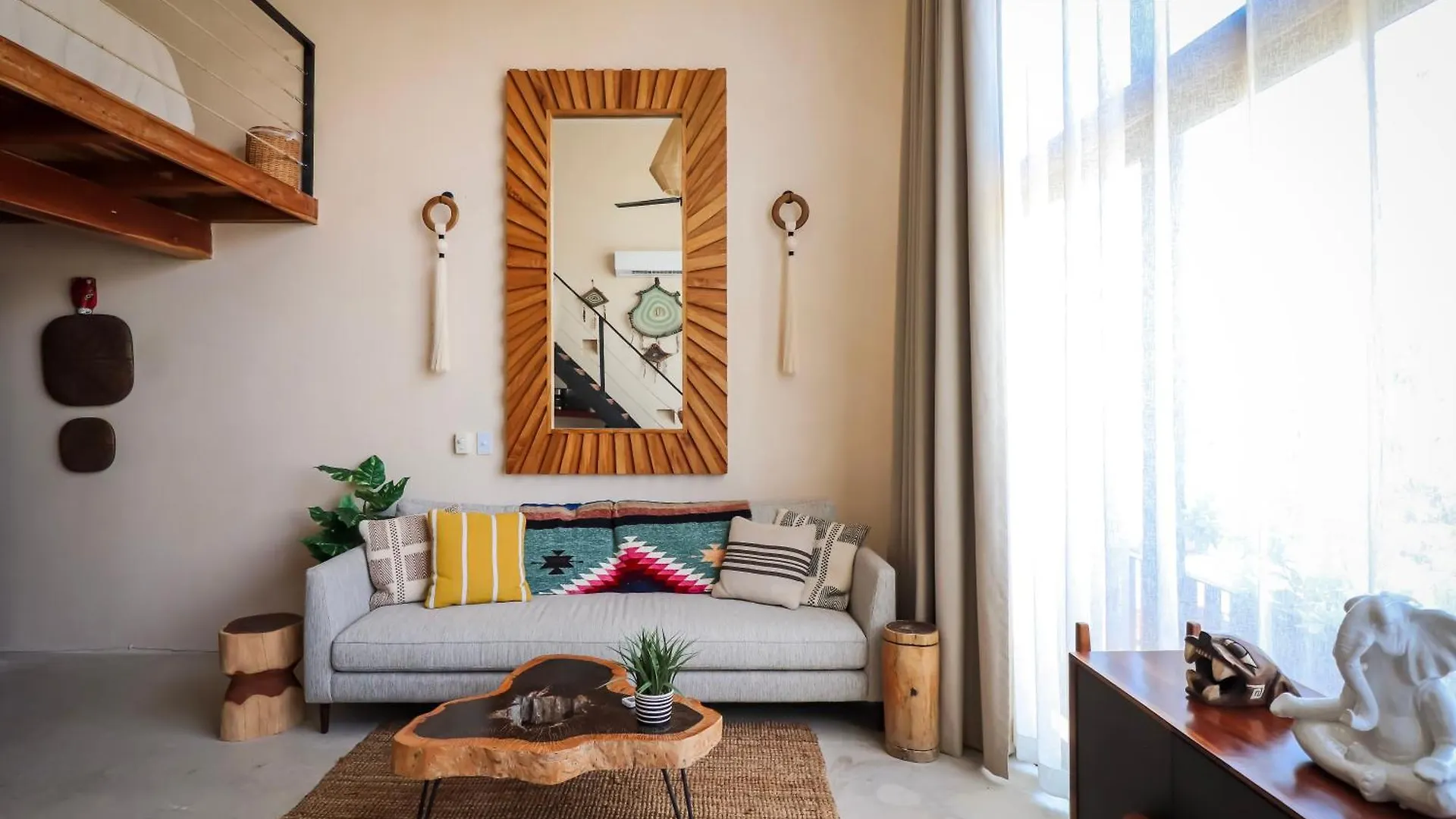 2 Bdr Stunning Designer Loft - Centro Tulum Apartment